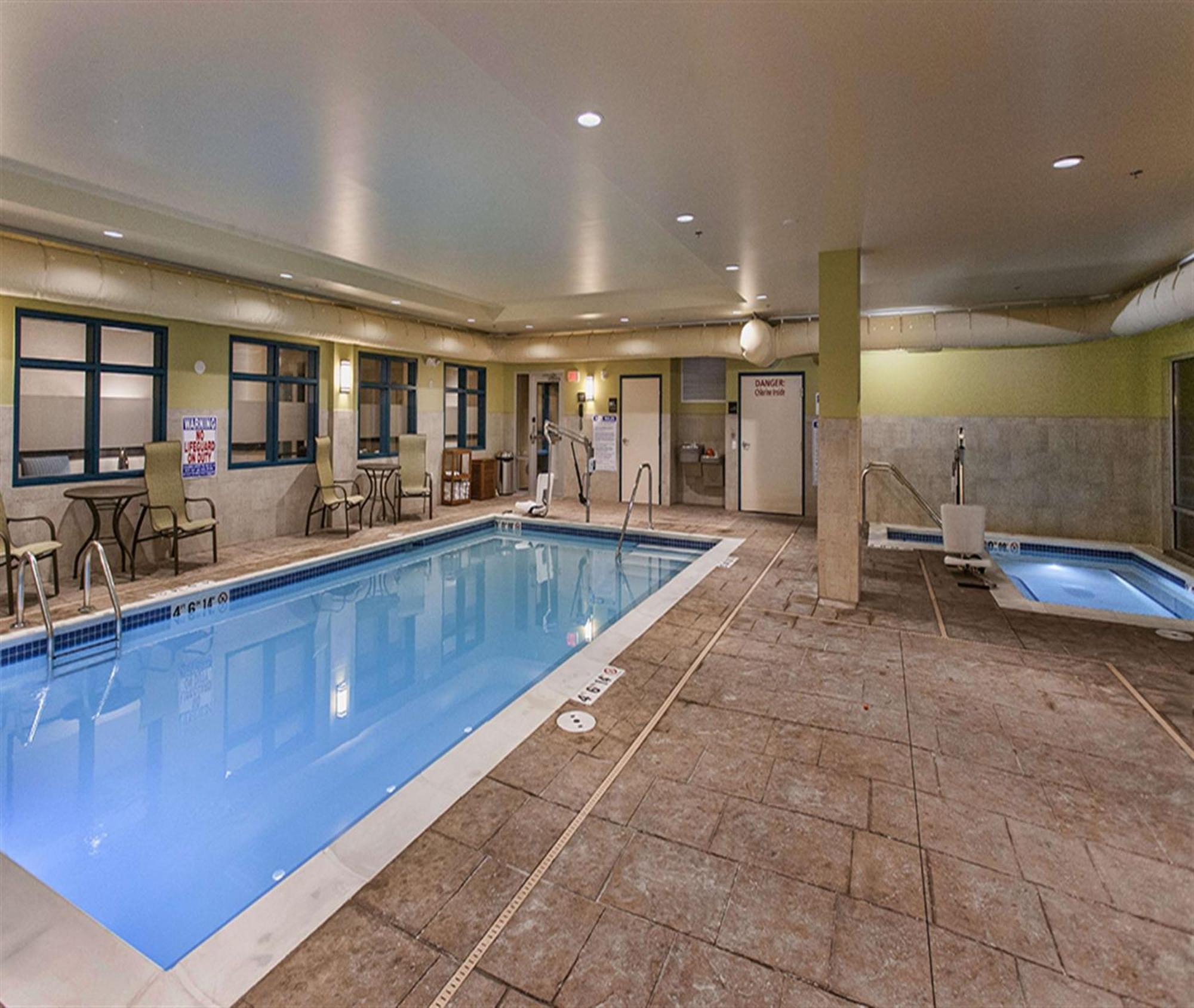 Hampton Inn Hibbing Extérieur photo